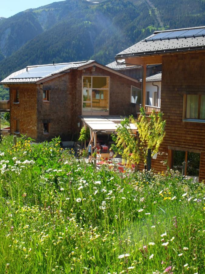 Berglandhof Hotel Ernen Exteriör bild